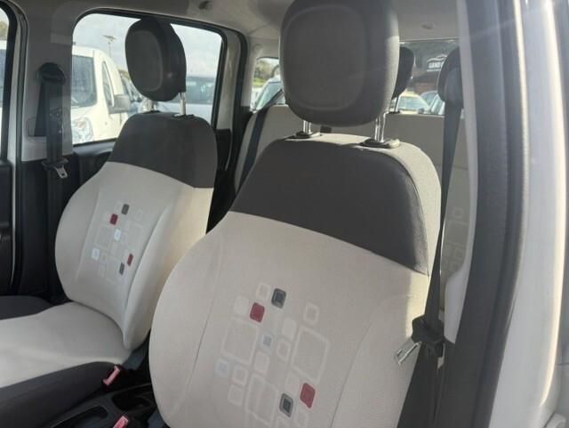 Fiat Panda 0.9 TwinAir Turbo Natural Power Lounge