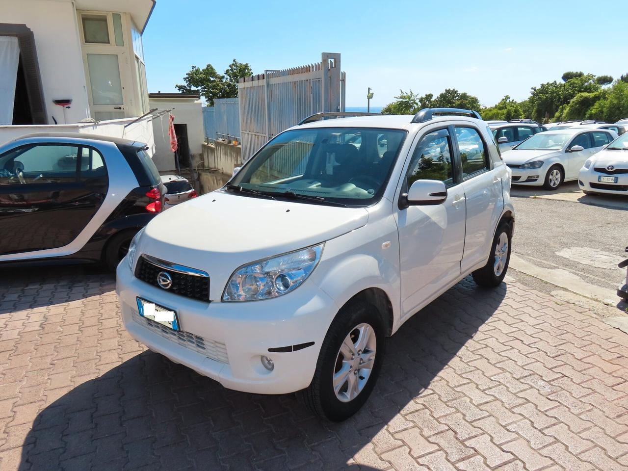 Daihatsu Terios 1.5 BENZ/GPL 4X4 FULL OPTIONAL