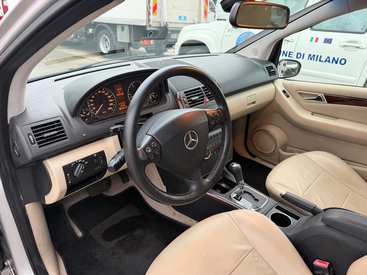 MERCEDES A 180 CDI ELEGANCE AUTOMATICO NEOPATENTATI