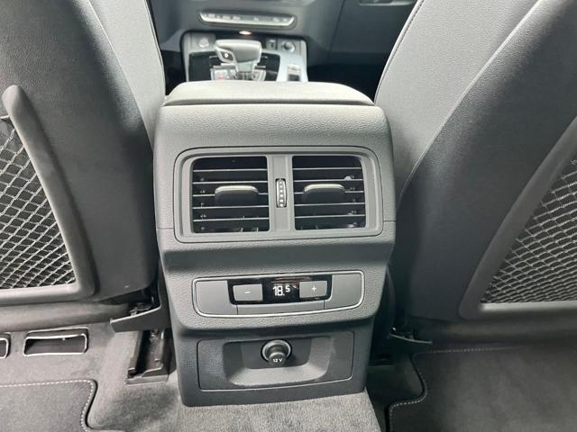 AUDI Q5 SPB 40 TDI quattro S tronic S- Line Identity Black