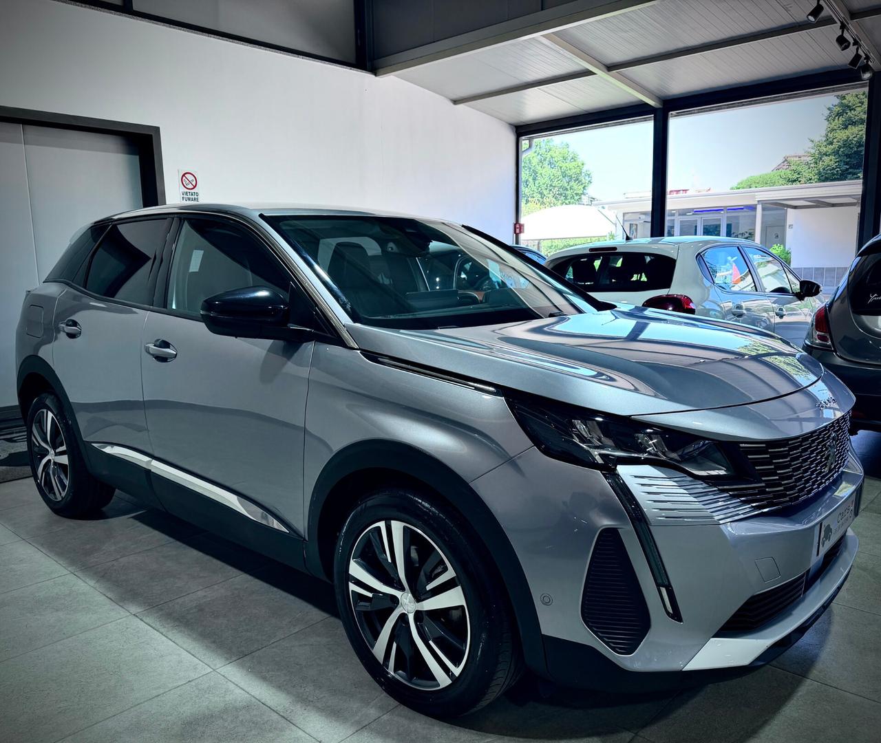 Peugeot 3008 1.5 BlueHDI 131CV EAT8 Allure Pack