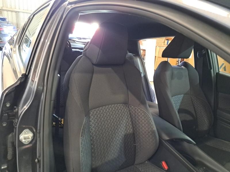 TOYOTA C-HR 1.8H 98CV E-CVT BUSINESS 5 PORTE SUV