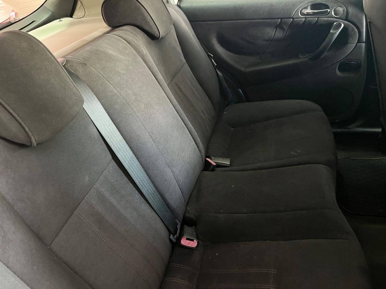Alfa Romeo 147 1.9 JTD M-JET 16V 5 porte Dist.
