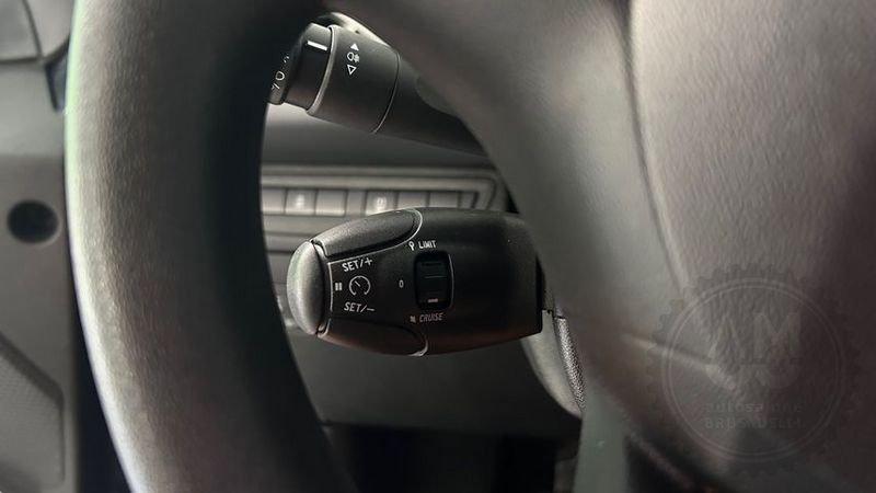 Peugeot 208 PureTech 68 5 porte LIKE NEOP. TAGL.CASA MADRE