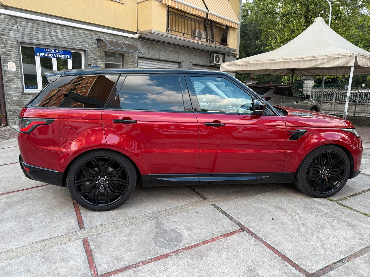 Land Rover Range Rover Sport Range Rover Sport 3.0 SDV6 249 CV HSE Dynamic 7 POSTI
