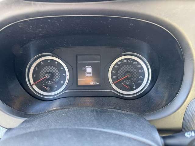 Hyundai i10 1.0 mpi Tech