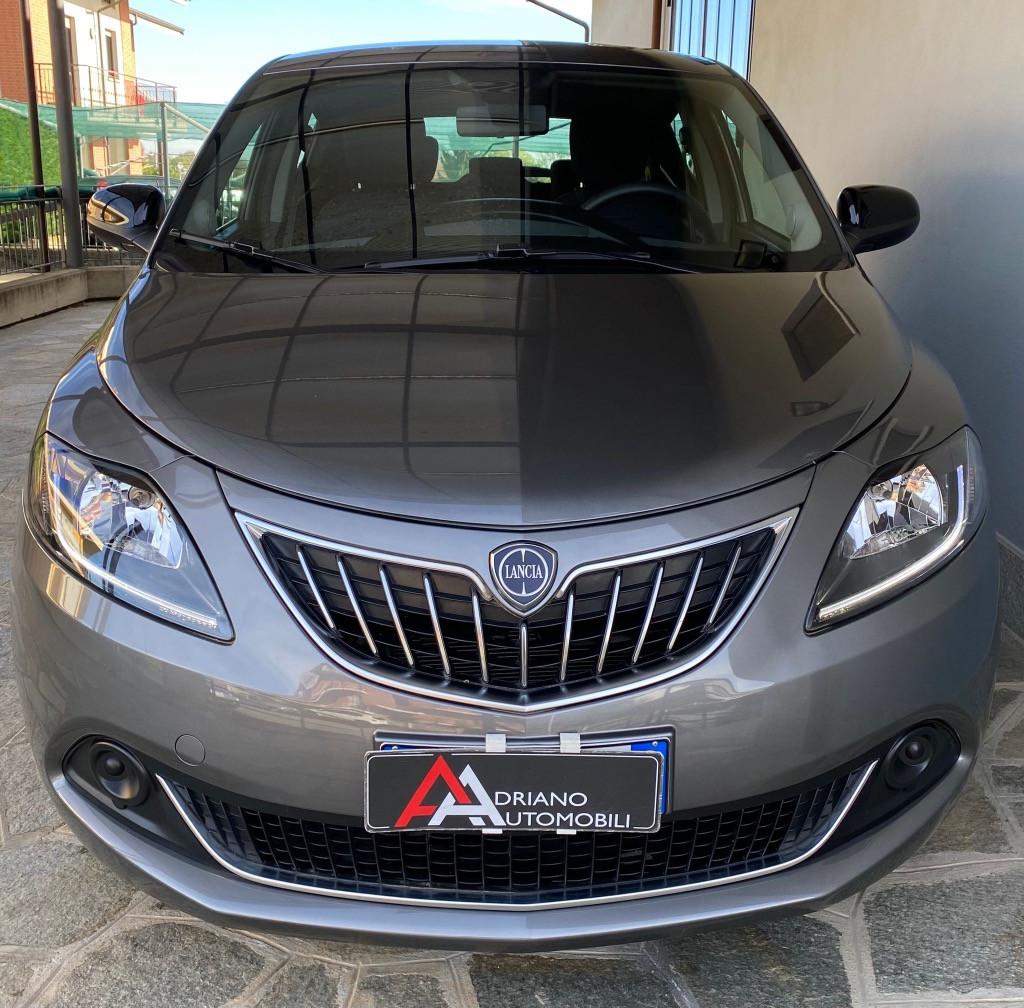 Lancia Ypsilon 1.0 firefly hybrid Platino s&s 70cv