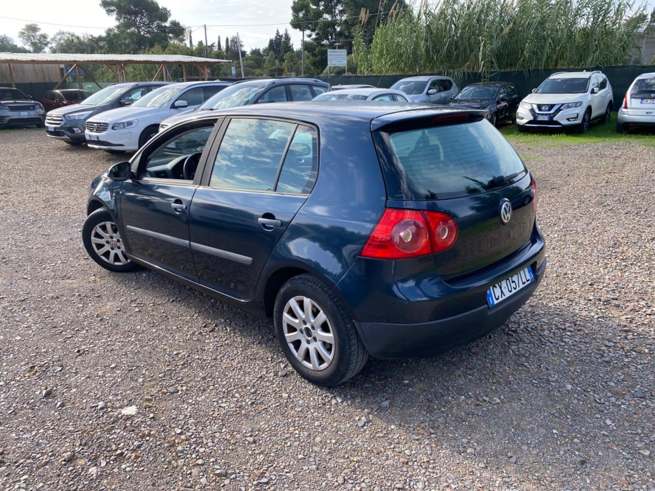 Volkswagen Golf 1.6 5p. Trendline