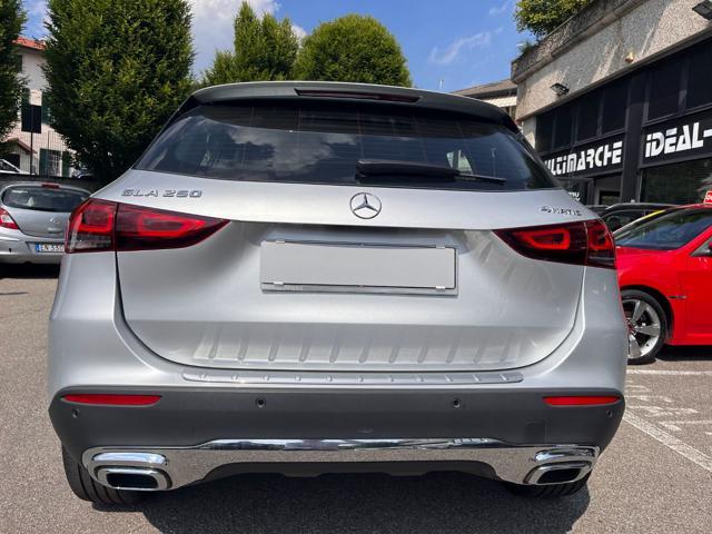 MERCEDES-BENZ GLA 250 Automatic 4Matic Sport