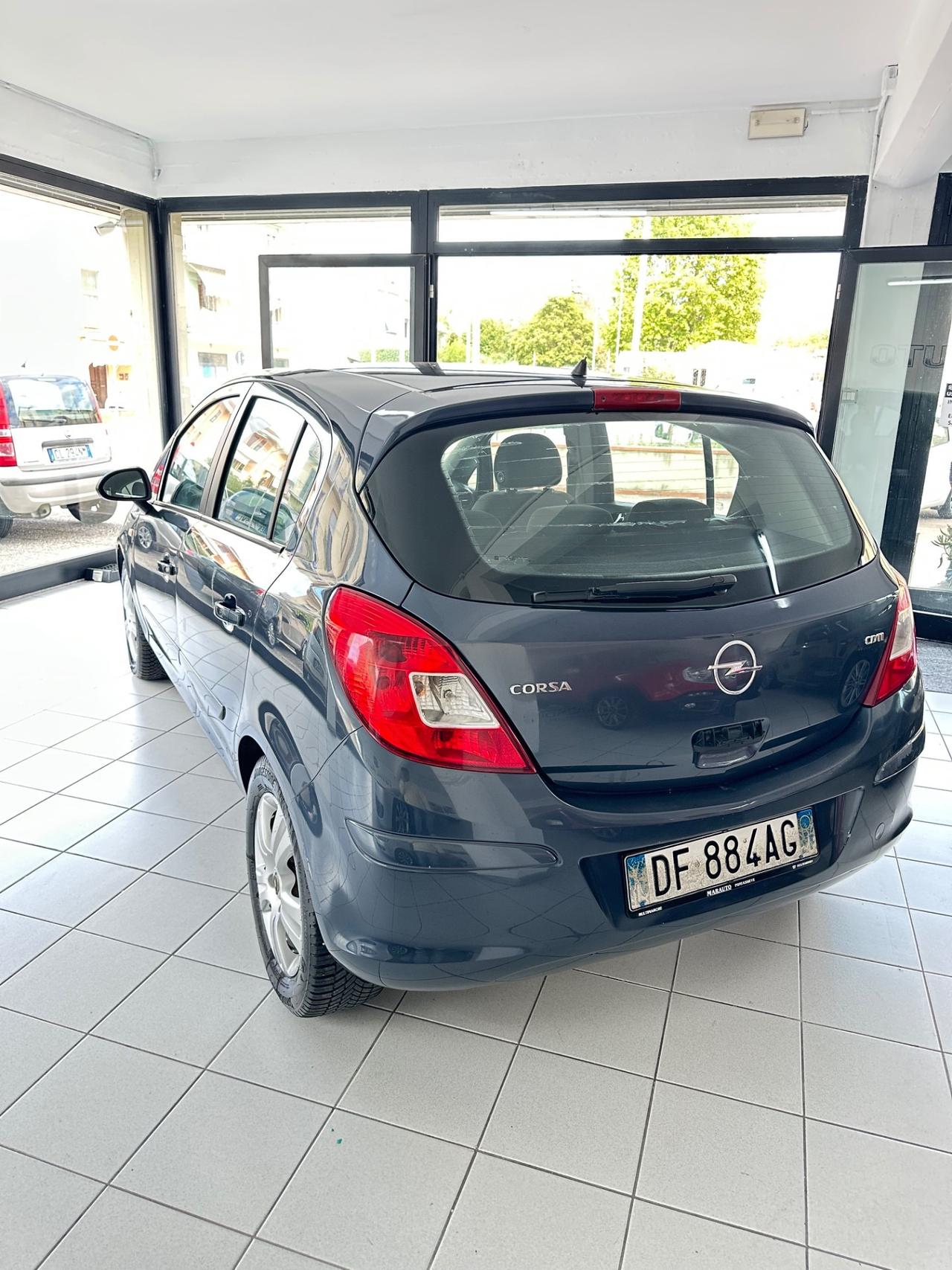 Opel Corsa 1.3 CDTI 90CV 5 porte Cosmo
