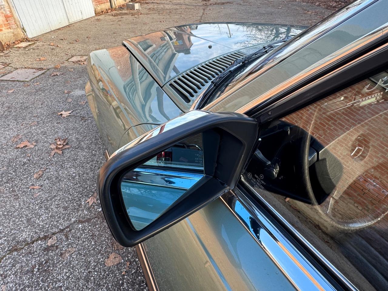 Mercedes-benz 300 SL Roadster cabrio R107