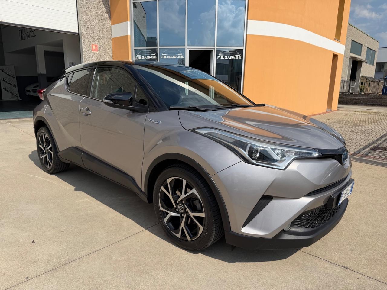 Toyota C-HR 1.8 Hybrid E-CVT Active