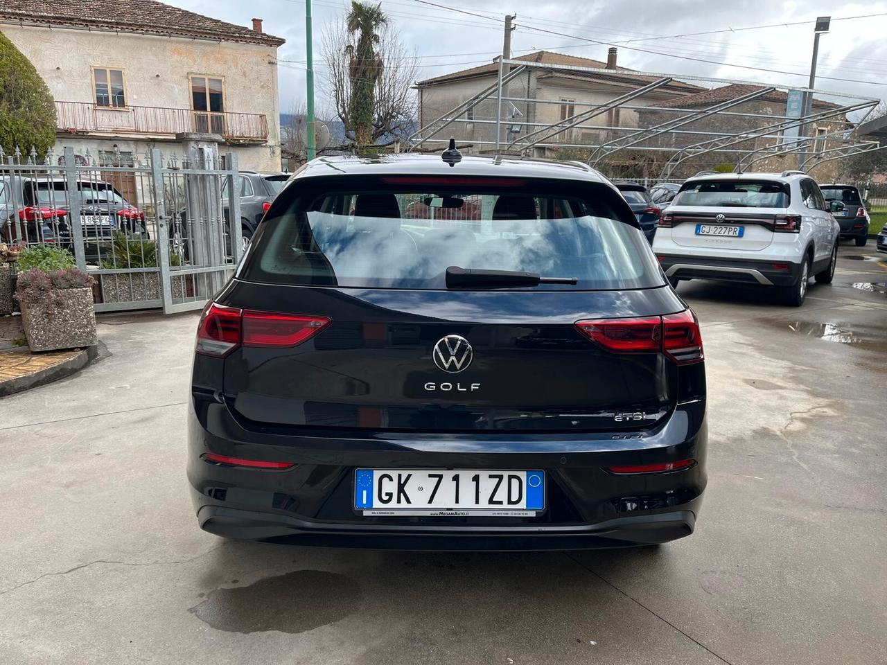 Volkswagen Golf 1.0 eTSI EVO DSG Life