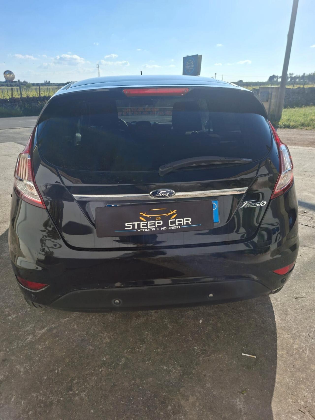 Ford Fiesta 1.4 5 porte Bz.- GPL Black & White Edition