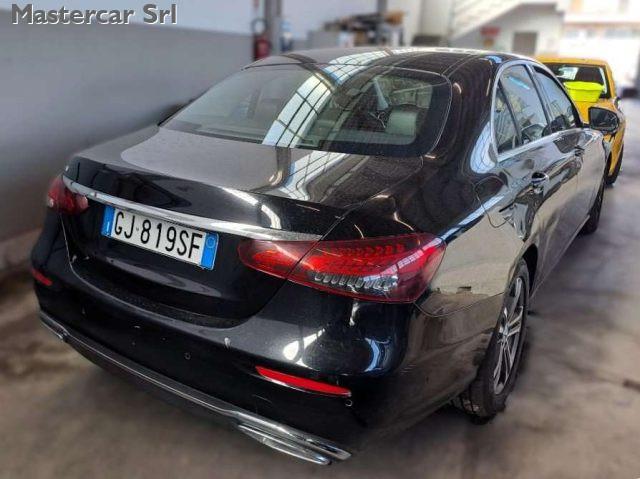 MERCEDES-BENZ E 200 Classe E - W213 Berlina d Sport auto - GJ819SF