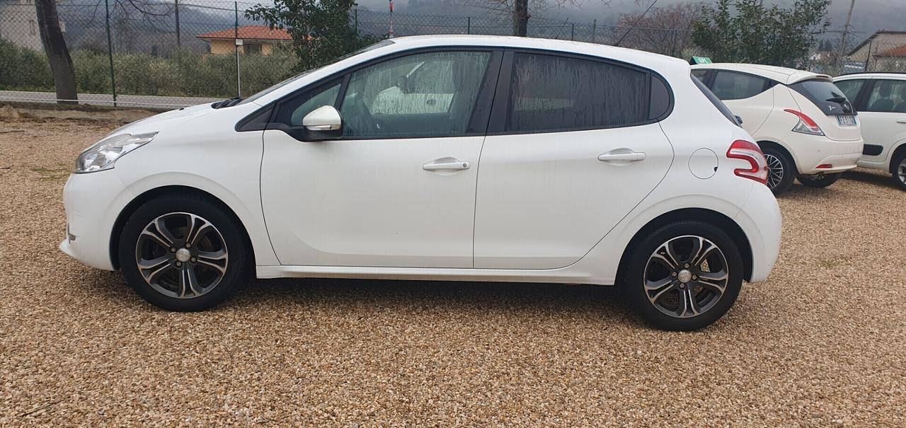 Peugeot 208 PureTech 82 5 porte Active