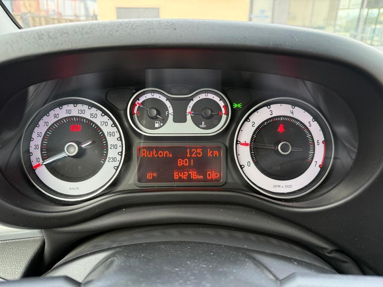 Fiat 500L 1.4 95 CV Lounge *OK NEOPATENTATI*