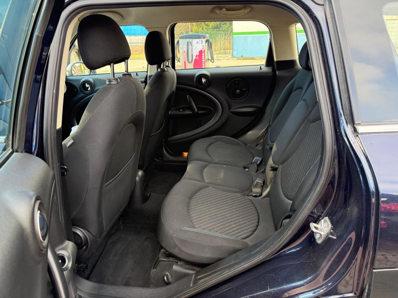 Mini Cooper Countryman 2.0 SD ALL4 X NEOPATENTATI.