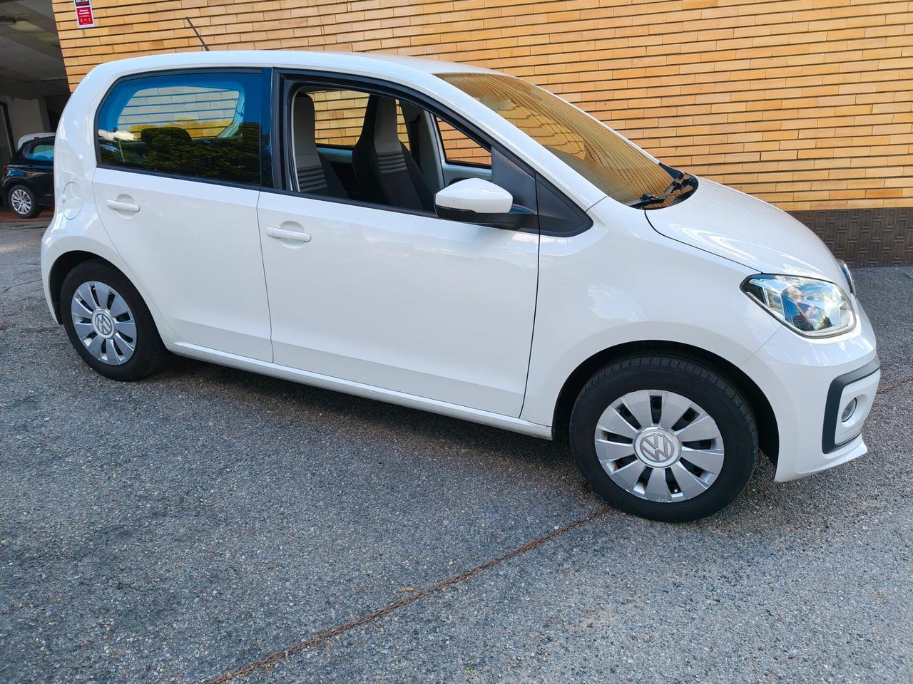 Volkswagen up! 1.0 5p. move