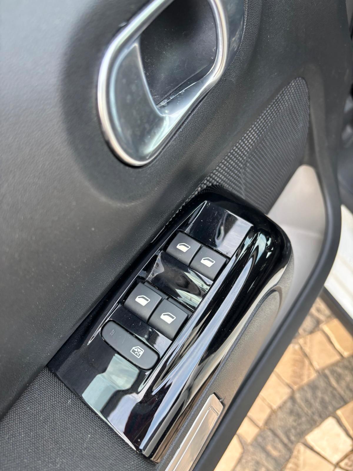 Citroen C3 PureTech 83 S&S Shine