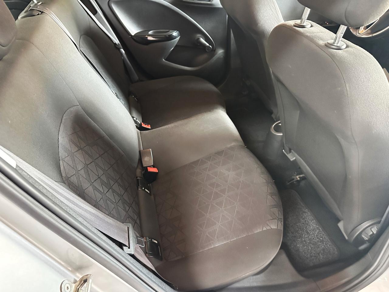 Opel Corsa 1.2 5 porte