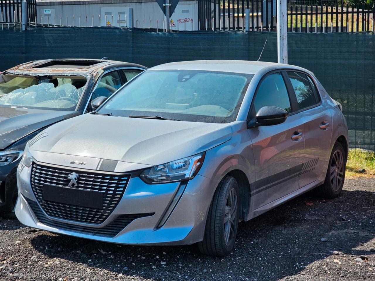 PROVENIENTE DA FURTO Peugeot 208 PureTech 75 Active