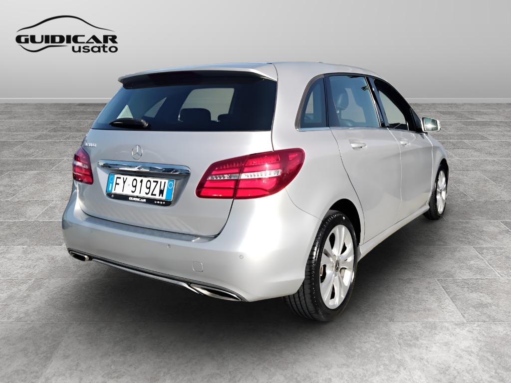 Mercedes-Benz Classe B - T246 - B 200 d (cdi) Sport auto