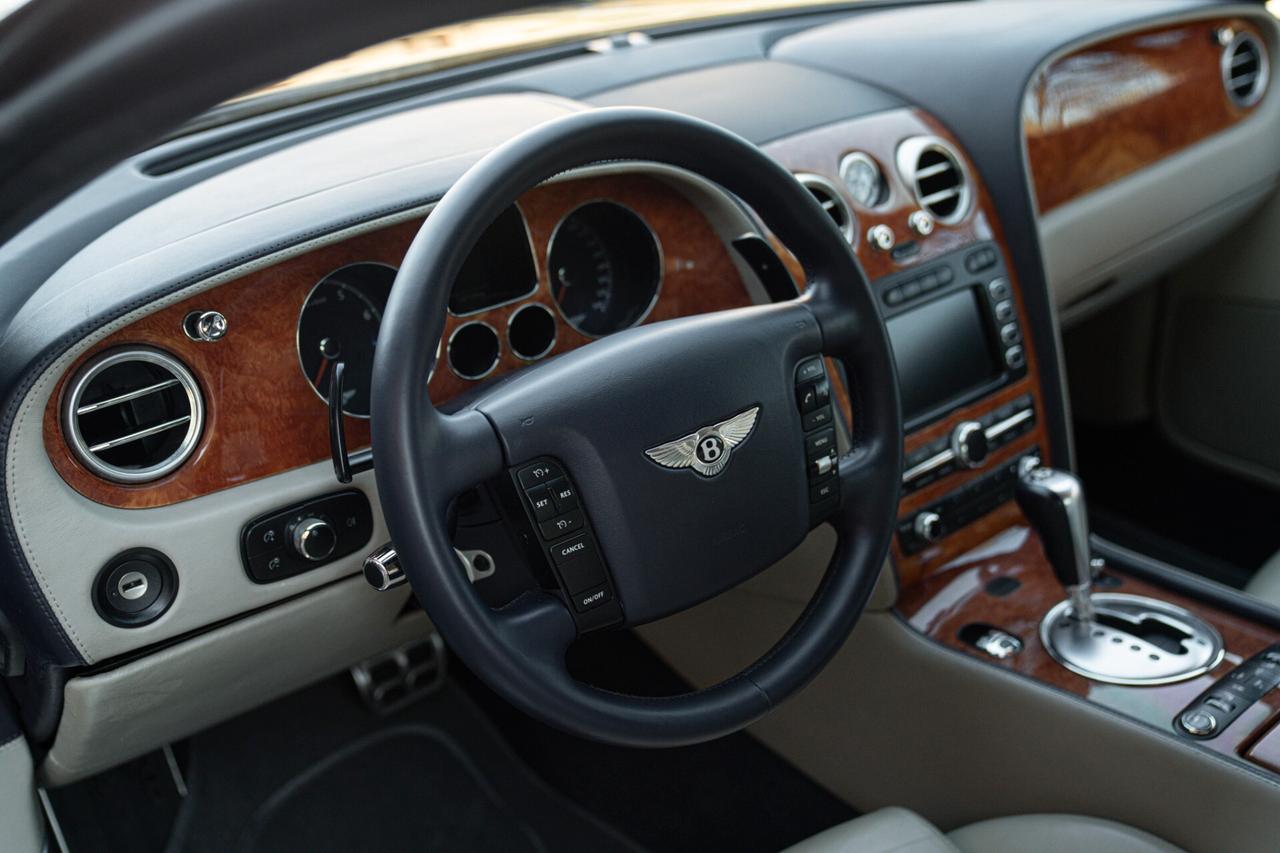 Bentley Continental GT - 2004