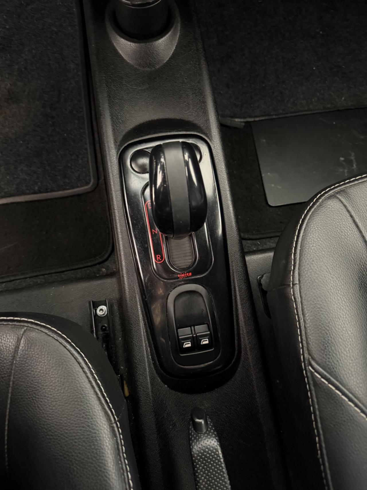 Ligier JS JS50 DCI Young Color