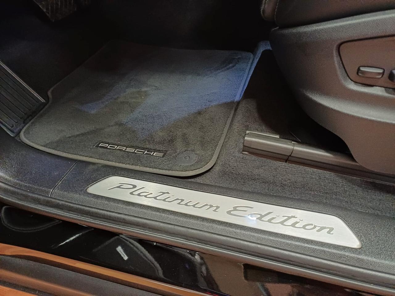 Porsche Cayenne 3.0 V6 Platinum Edition