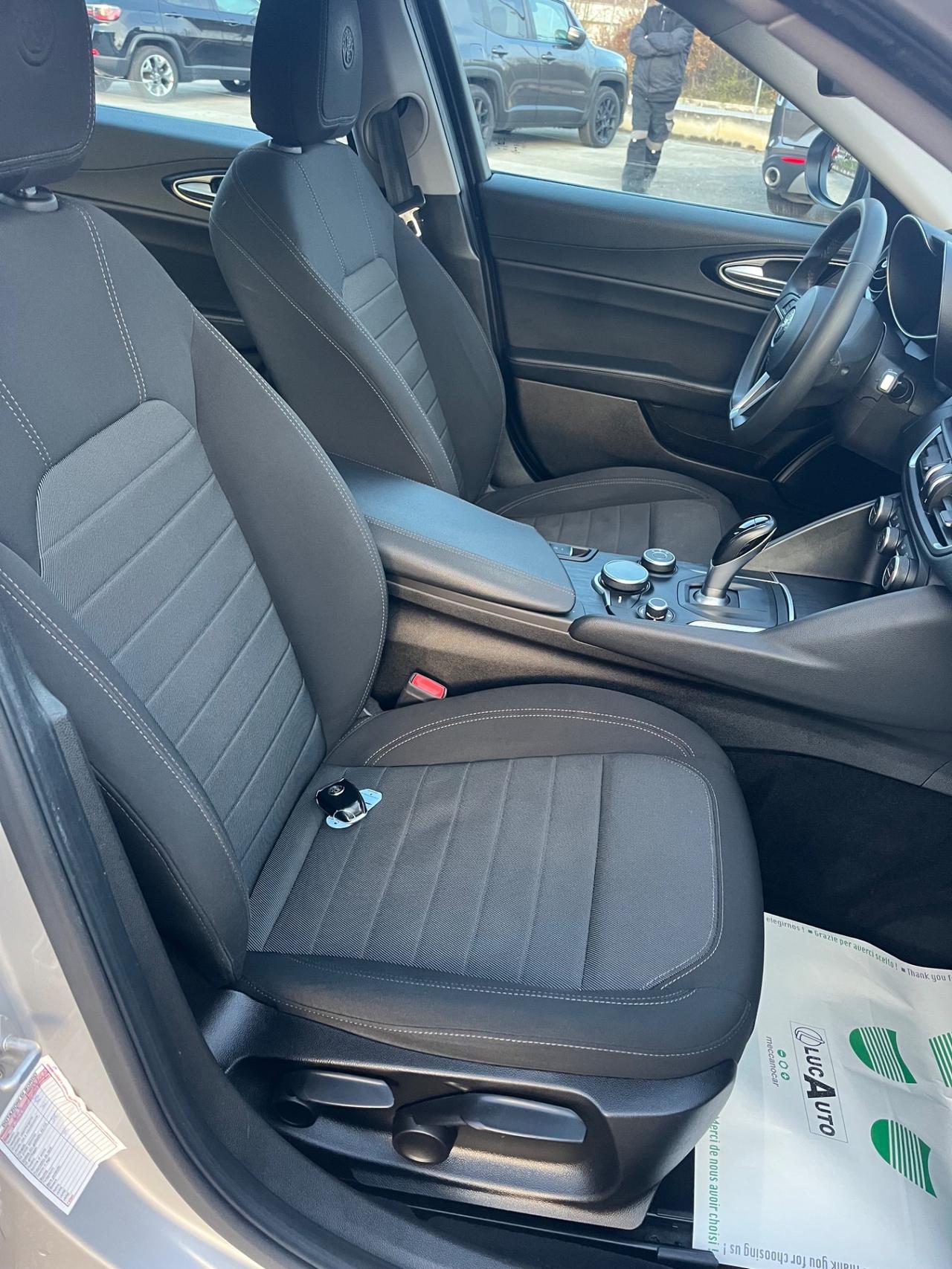 Alfa Romeo Giulia 2.2 Turbodiesel 150 CV AT8