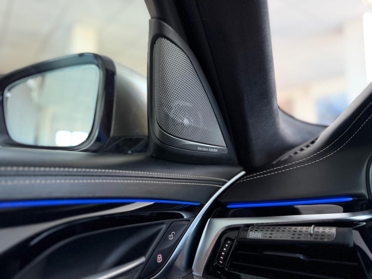 Bmw M550d xDrive Frozen Black Edizione limitata
