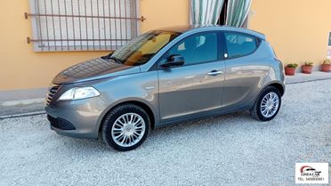 LANCIA - Ypsilon 1.2 benzina / gpl - ok neopatentati