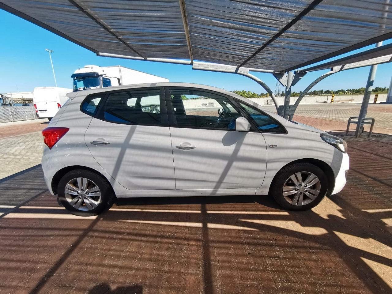 Hyundai iX20 1.4 90 CV Econext GPL Comfort 2013