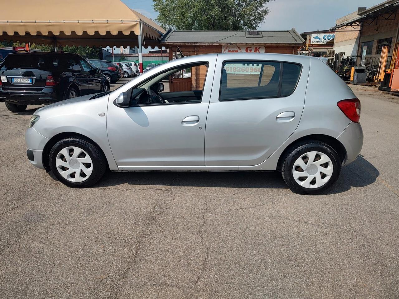 Dacia Sandero 1.2 GPL 75CV Lauréate, BENZINA\GPL, OK NEOPATENTATI, GARANZIA L.12 MESI