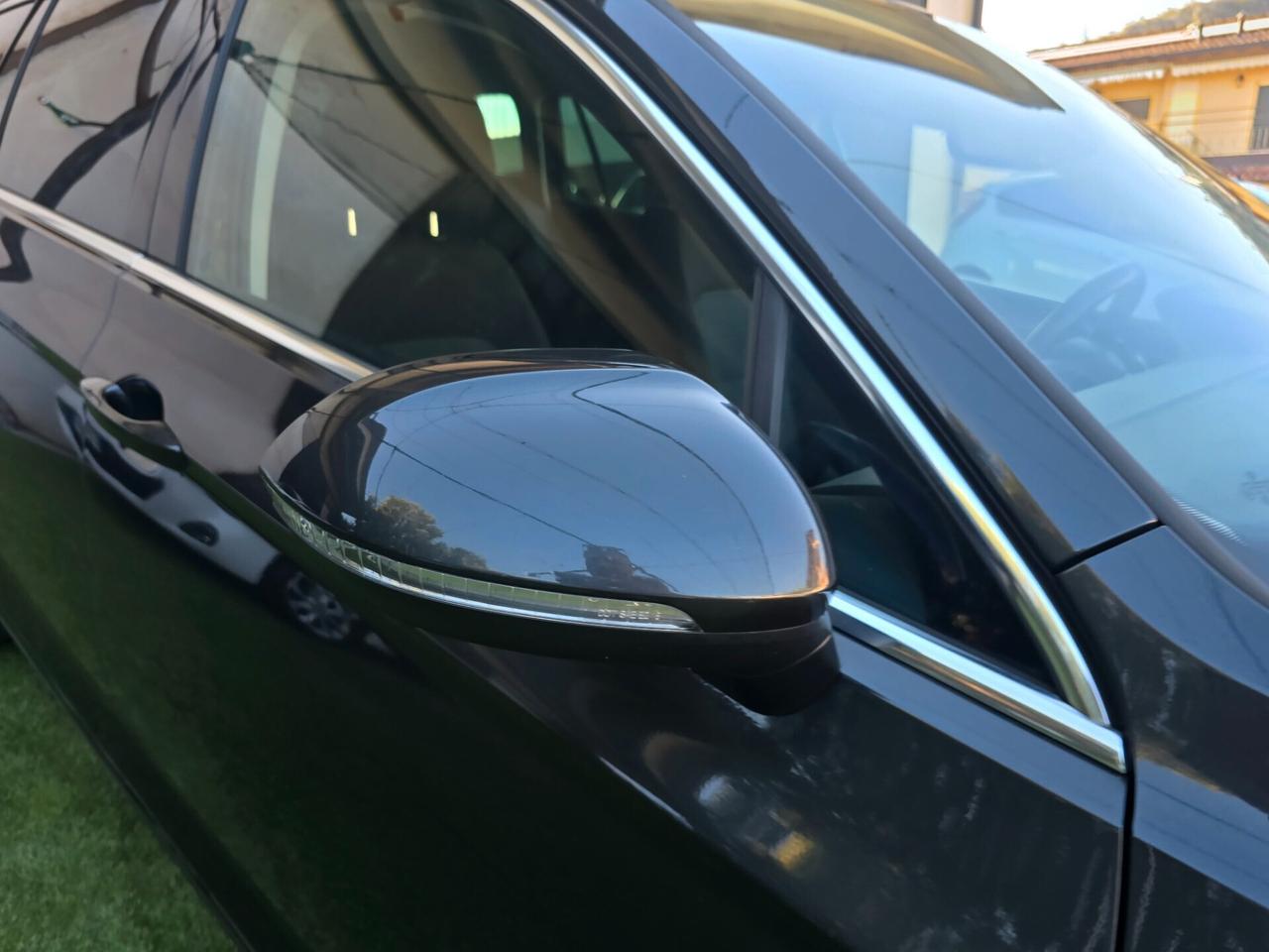 VW Passat Variant 2.0 TDI 150CV -2022