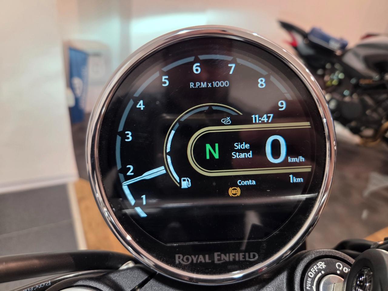 Royal Enfield Interceptor Bear 650