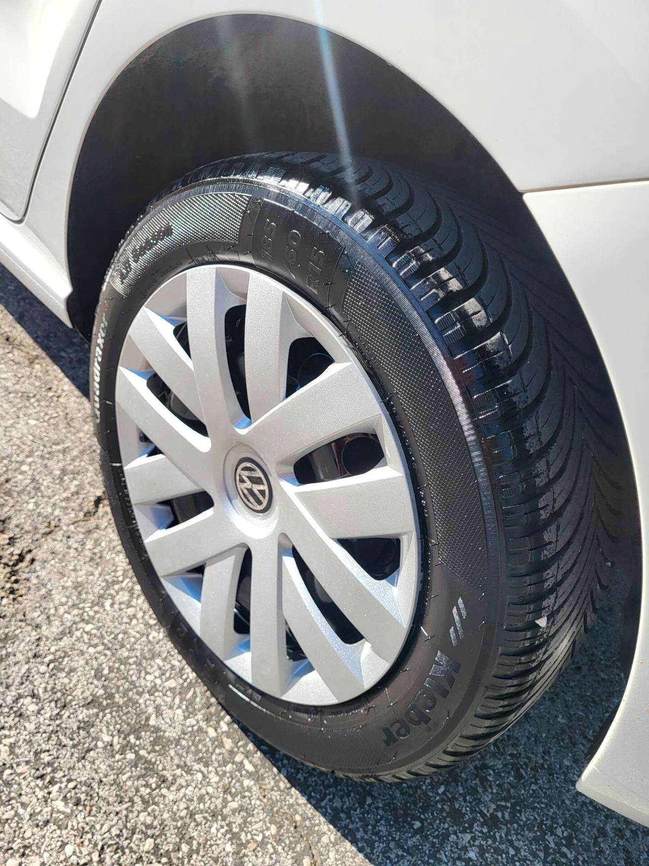 VOLKSWAGEN POLO 1,4 TDI-EURO 6-CINTA DIST-UNICO PROPR