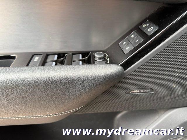 LAND ROVER Range Rover Velar 3.0D V6 300 CV R-Dynamic S