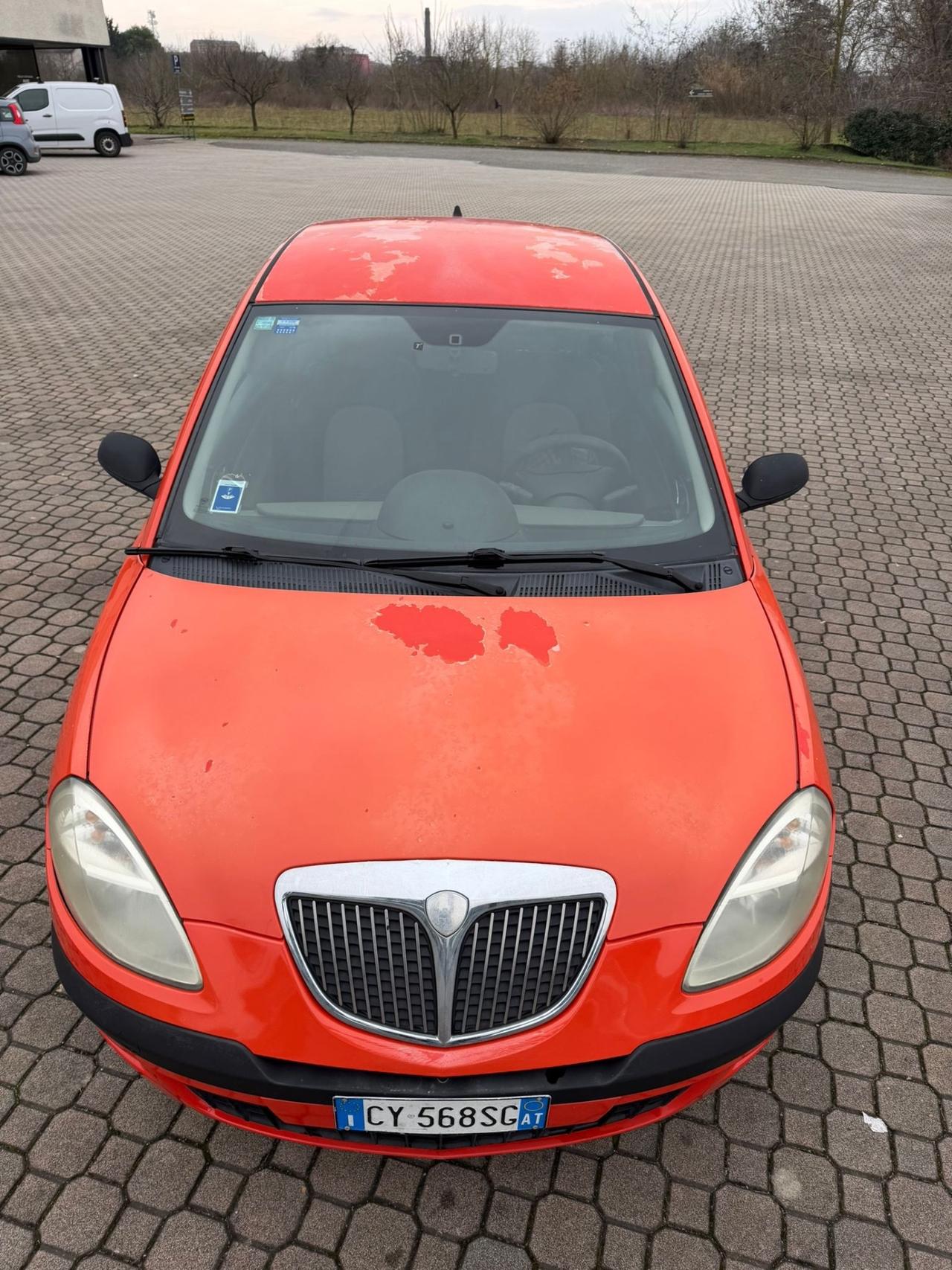 LANCIA YPSILON 1.2 BENZINA NEOPATENTATI