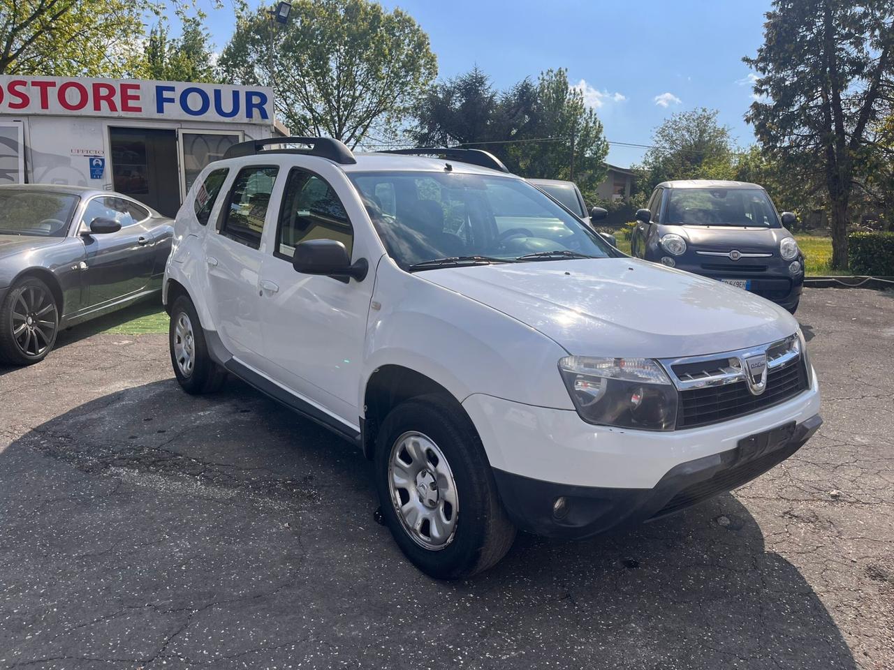 DACIA DUSTER 1.6 4X4 LAUREATE