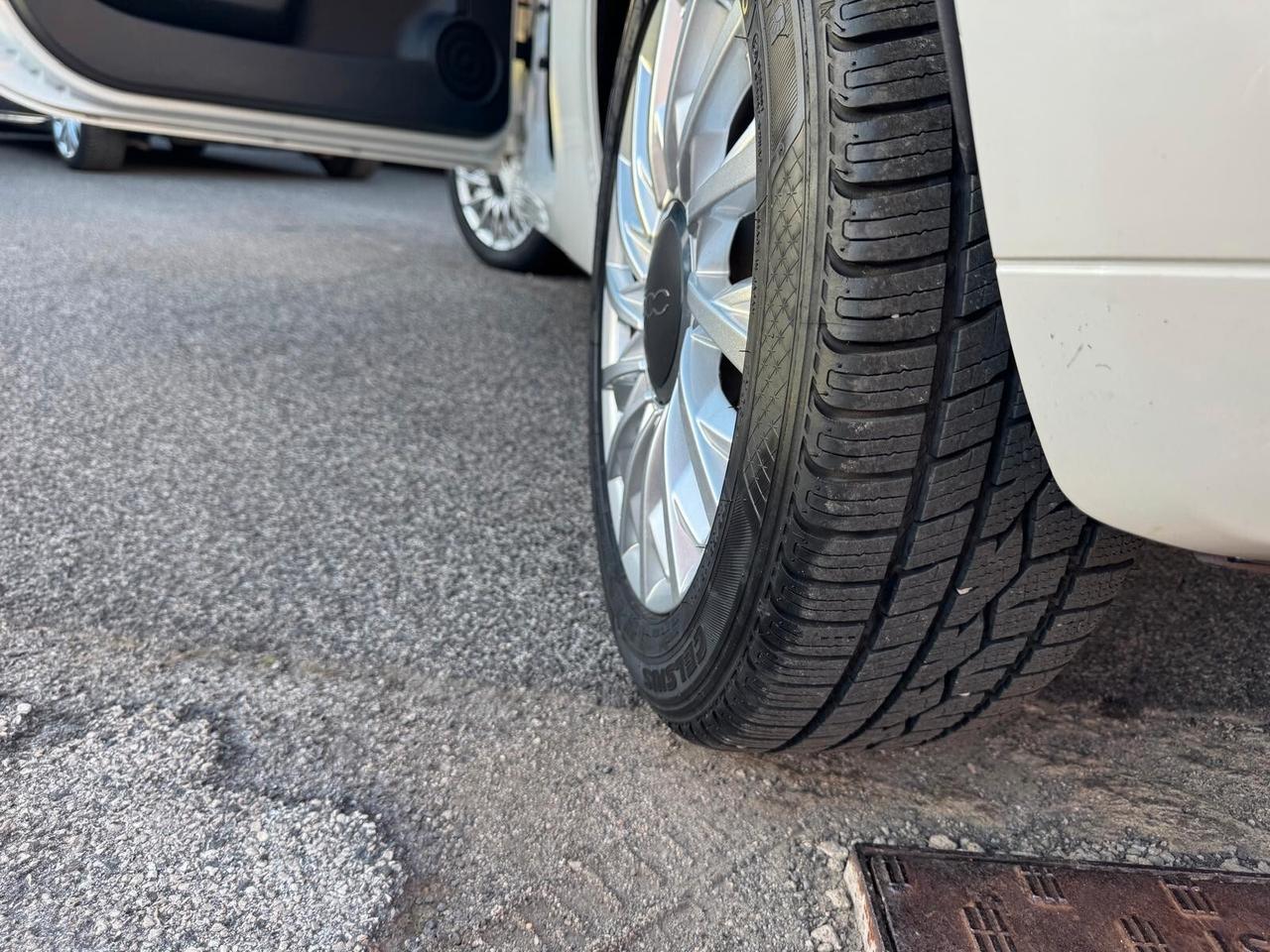 Fiat 500 1.2 BENZ LOUNGE EURO6D 2019