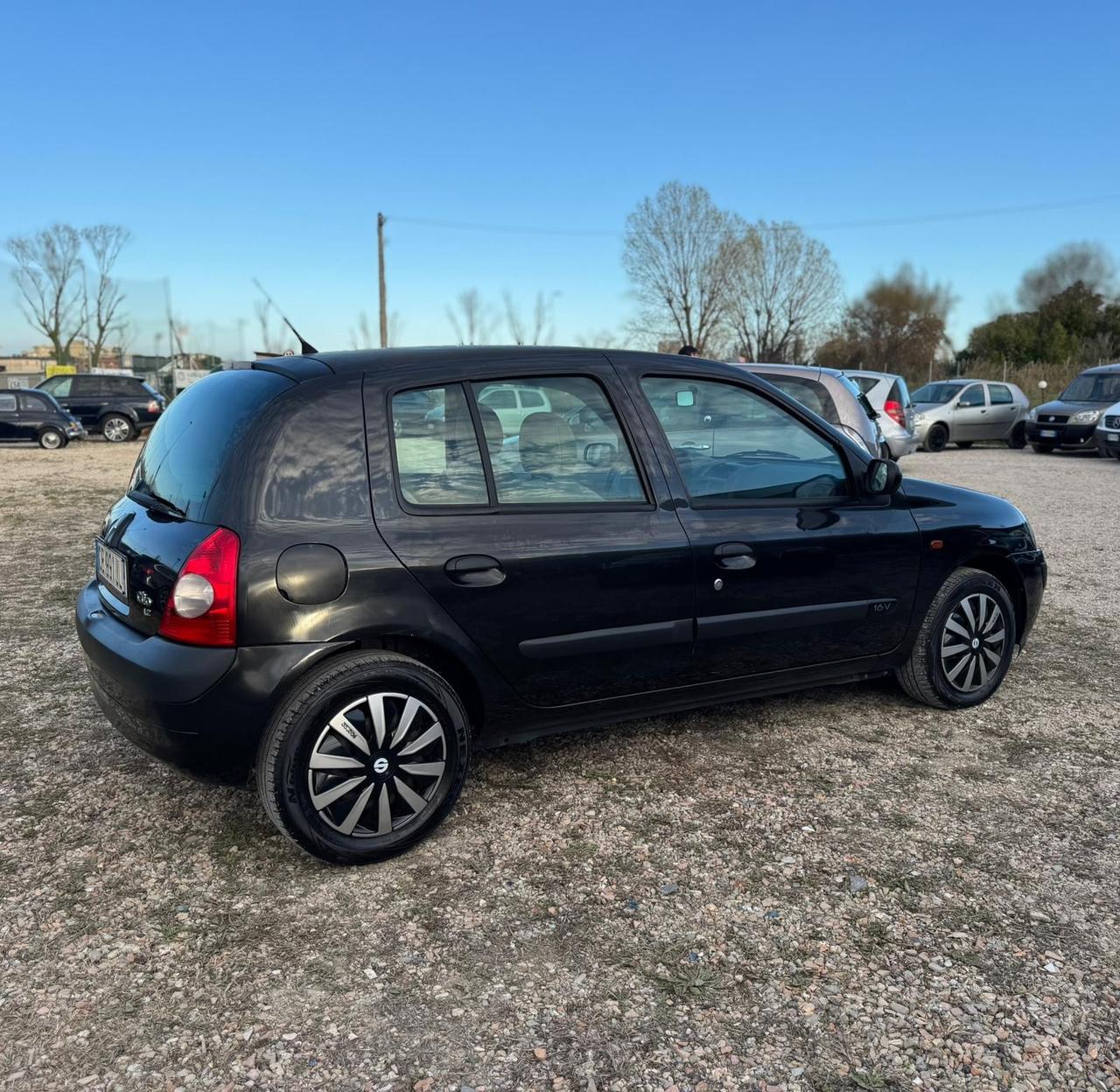 Renault Clio 1.2 16V cat 5 porte Privilège