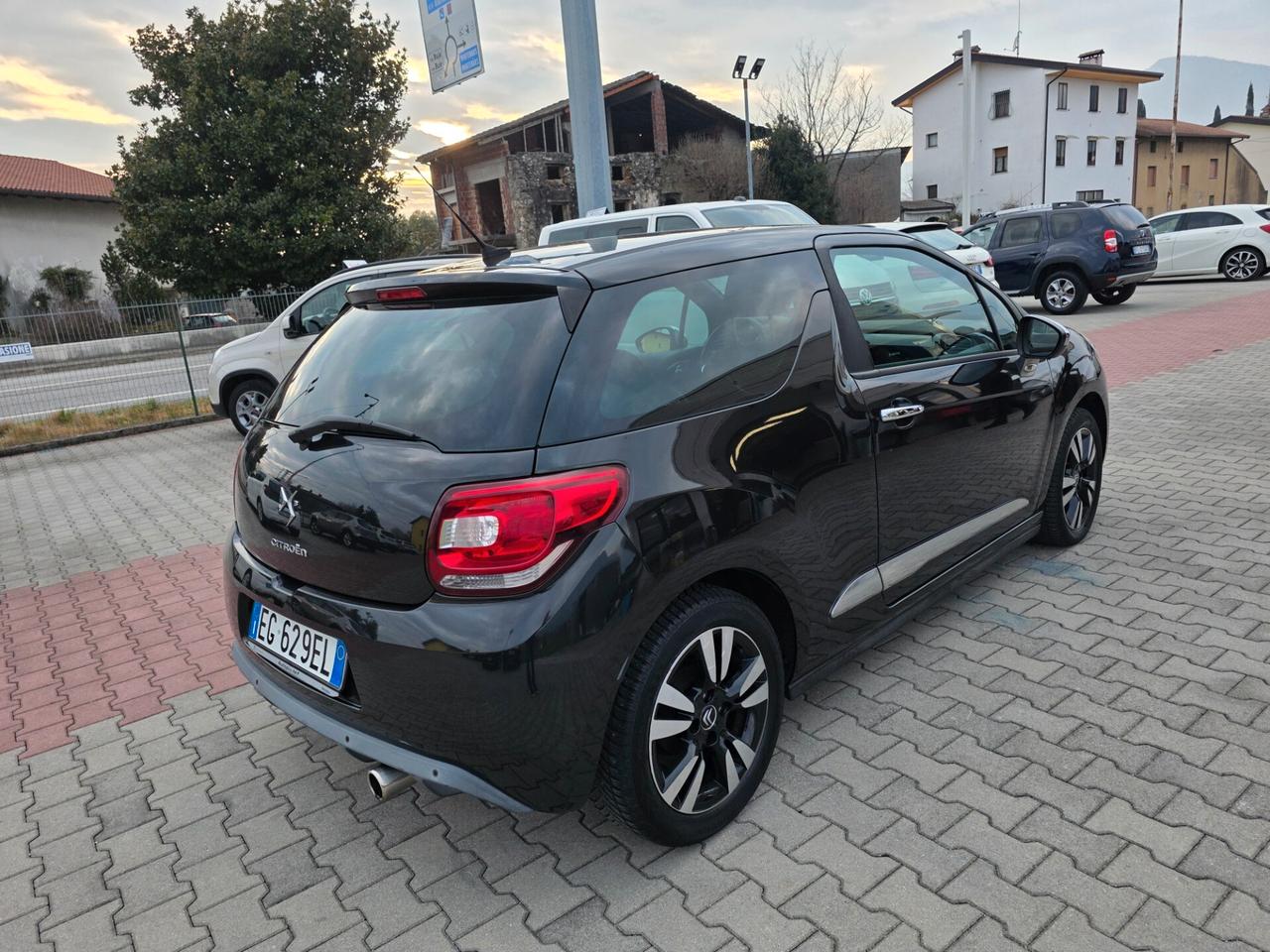 Ds DS3 3 1.6 HDi 90cv neopatentato