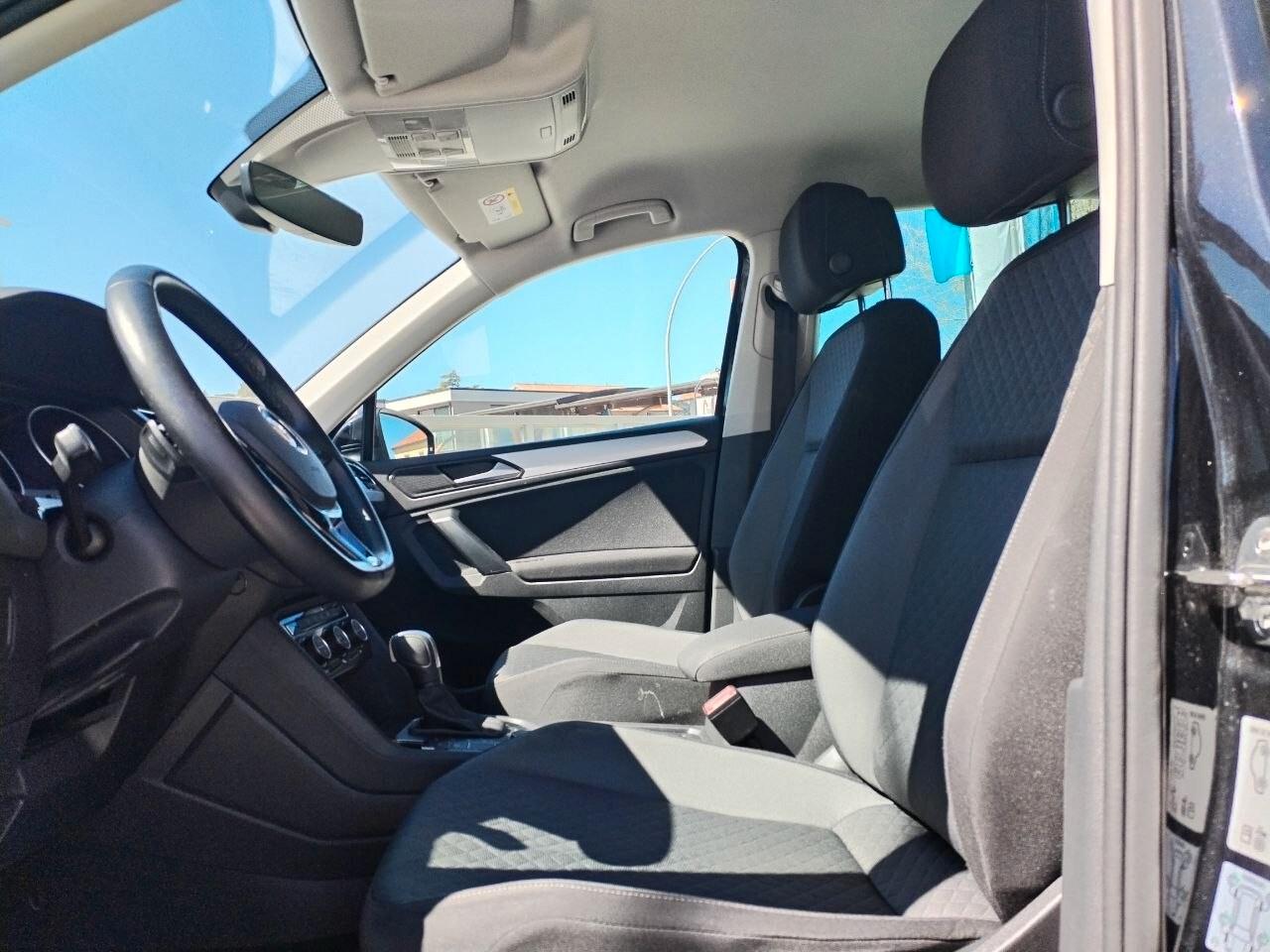 Volkswagen Tiguan 2.0 TDI SCR DSG 4MOTION Business BMT