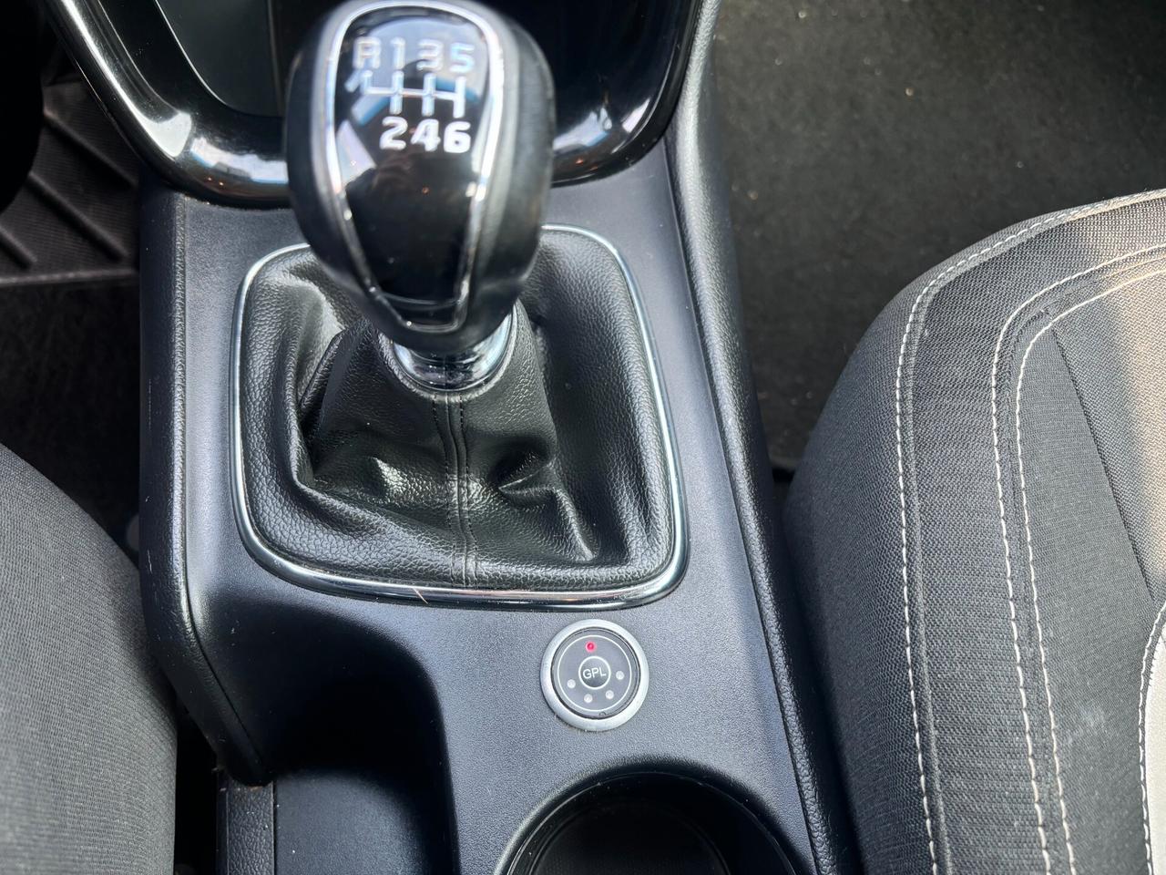 Kia Ceed cee'd 1.4 ECO GPL 5 porte Cool GPL 2036