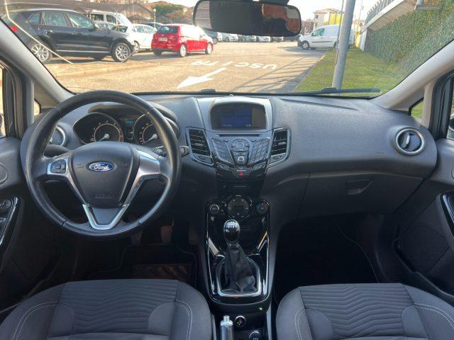 FORD Fiesta 1.4 5p. Bz.- GPL Titanium AUTO PER NEOPATENTATI