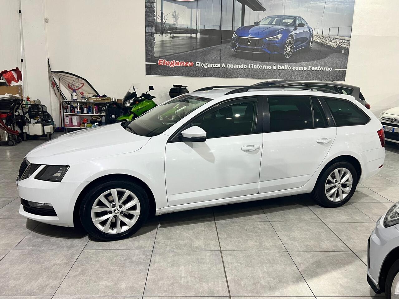 Skoda Octavia 1.6 115 CV SW - Executive - 2017