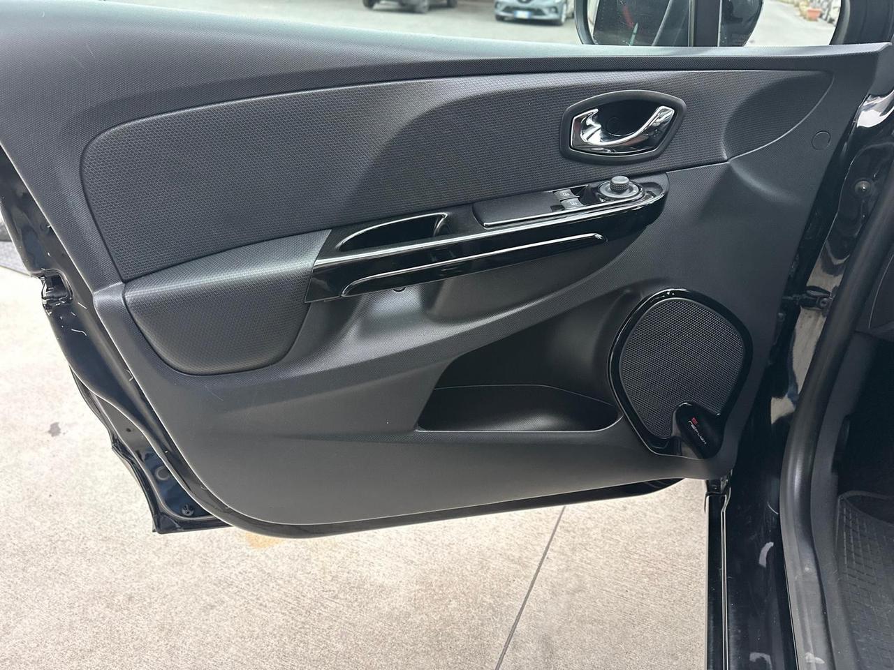 Renault Clio 1.5 dCi 8V 75CV 5 porte Live