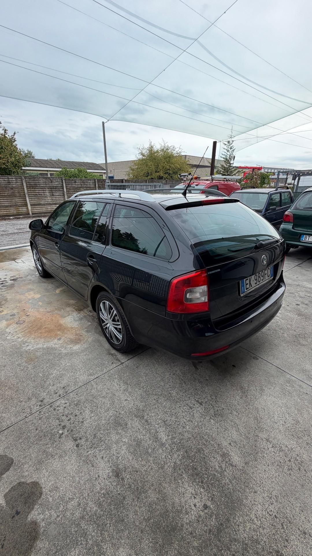 Skoda Octavia 1.6 TDI CR F.AP. Elegance